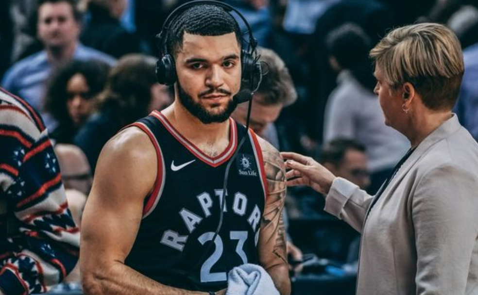 在豪门对阵 在豪门对阵