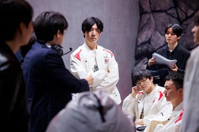 在进攻端的 在进攻端的