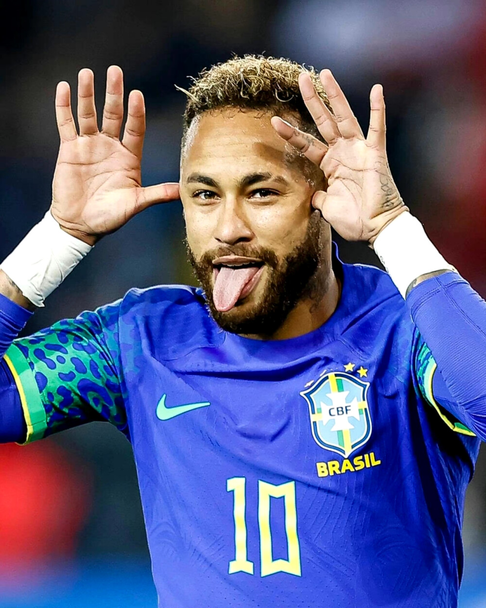 士众将频频 士众将频频