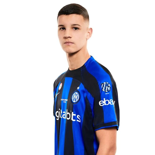 一支处在上 一支处在上